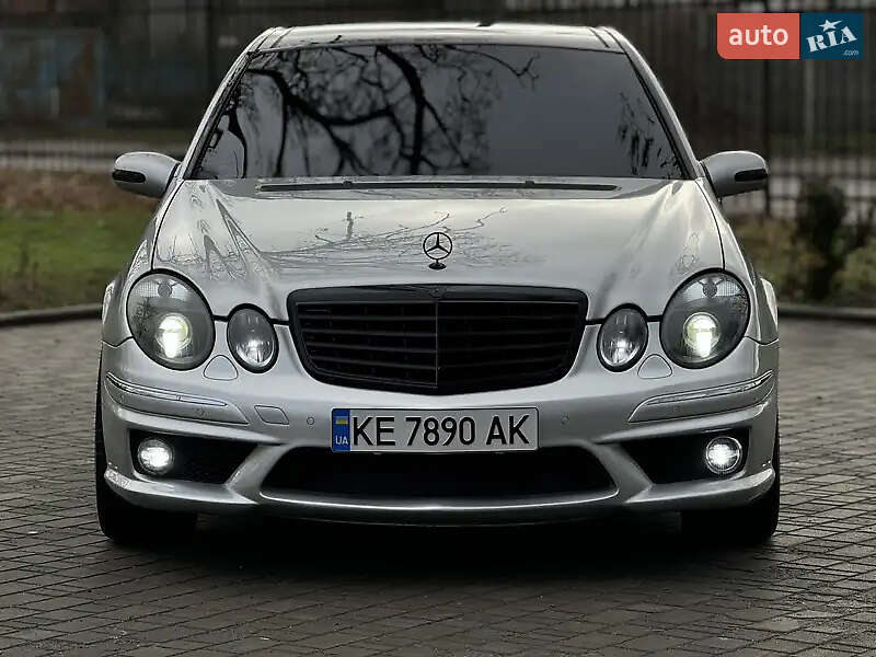 Mercedes-Benz E-Class 2002