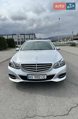 Універсал Mercedes-Benz E-Class 2013 в Тячеві