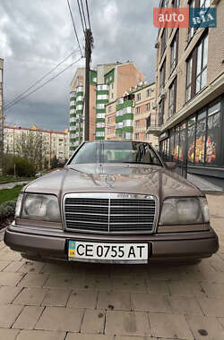 Седан Mercedes-Benz E-Class 1994 в 