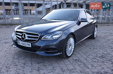 Седан Mercedes-Benz E-Class 2013 в 