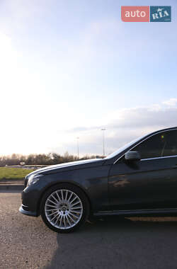 Седан Mercedes-Benz E-Class 2013 в 