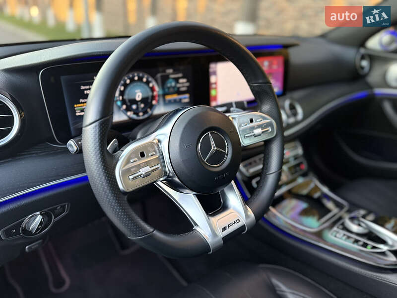 Седан Mercedes-Benz E-Class 2017 в Києві