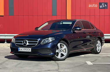 Седан Mercedes-Benz E-Class 2017 в 