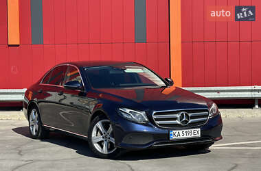 Седан Mercedes-Benz E-Class 2017 в 