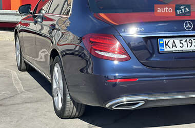 Седан Mercedes-Benz E-Class 2017 в 
