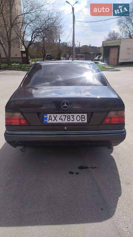 Купе Mercedes-Benz E-Class 1995 в Харькове