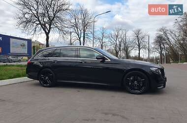 Универсал Mercedes-Benz E-Class 2017 в 