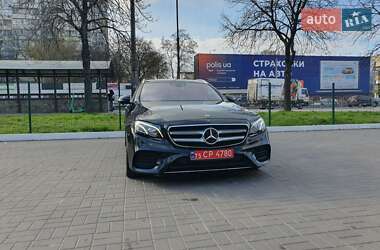 Универсал Mercedes-Benz E-Class 2017 в 