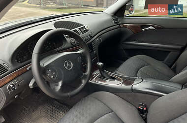 Седан Mercedes-Benz E-Class 2003 в 