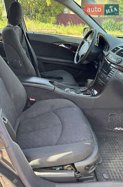 Универсал Mercedes-Benz E-Class 2003 в 