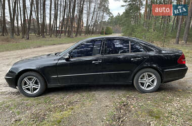 Седан Mercedes-Benz E-Class 2004 в 