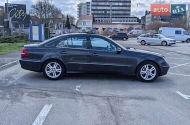 Седан Mercedes-Benz E-Class 2006 в 