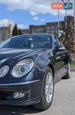 Седан Mercedes-Benz E-Class 2006 в 