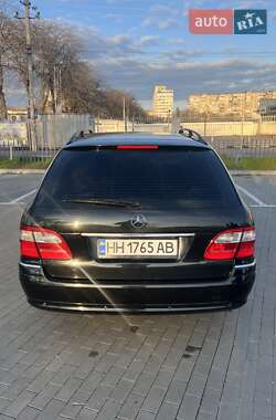 Универсал Mercedes-Benz E-Class 2005 в 