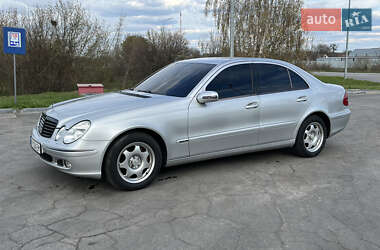 Седан Mercedes-Benz E-Class 2003 в 