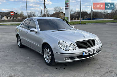 Седан Mercedes-Benz E-Class 2003 в 