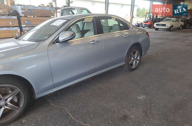 Седан Mercedes-Benz E-Class 2016 в 