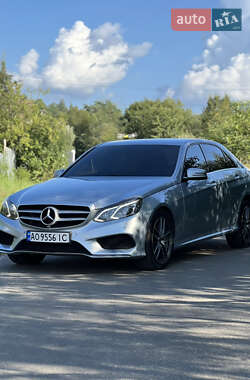 Седан Mercedes-Benz E-Class 2015 в 