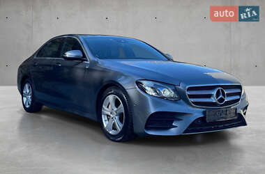 Седан Mercedes-Benz E-Class 2017 в 