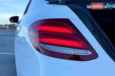 Седан Mercedes-Benz E-Class 2019 в 