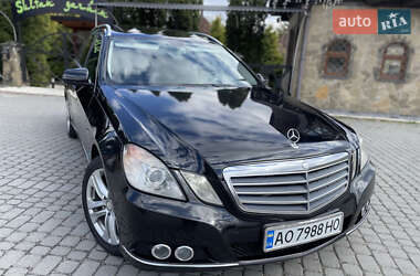 Универсал Mercedes-Benz E-Class 2011 в 