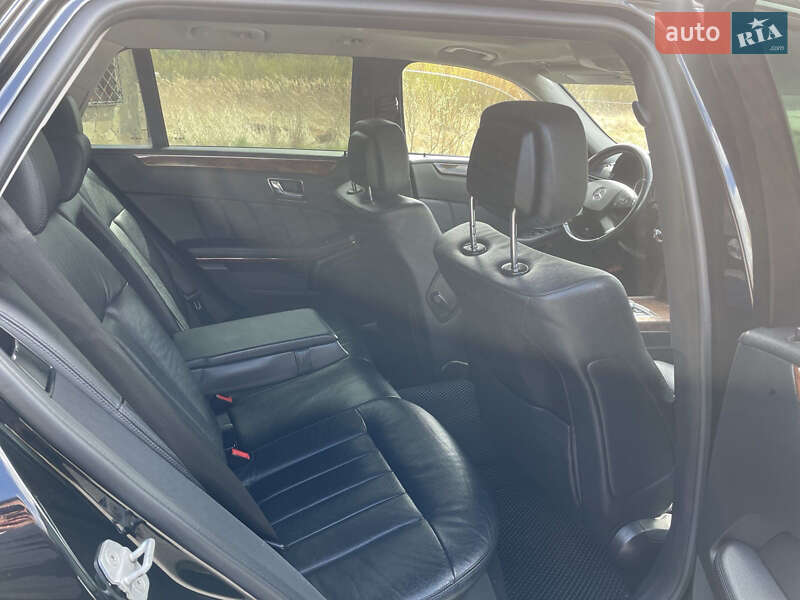 Универсал Mercedes-Benz E-Class 2011 в Трускавце фото 22 Универсал Mercedes-Benz E-Class 2011 в Трускавце