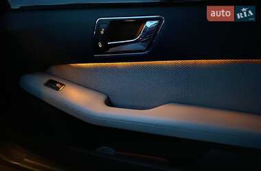 Седан Mercedes-Benz E-Class 2010 в 