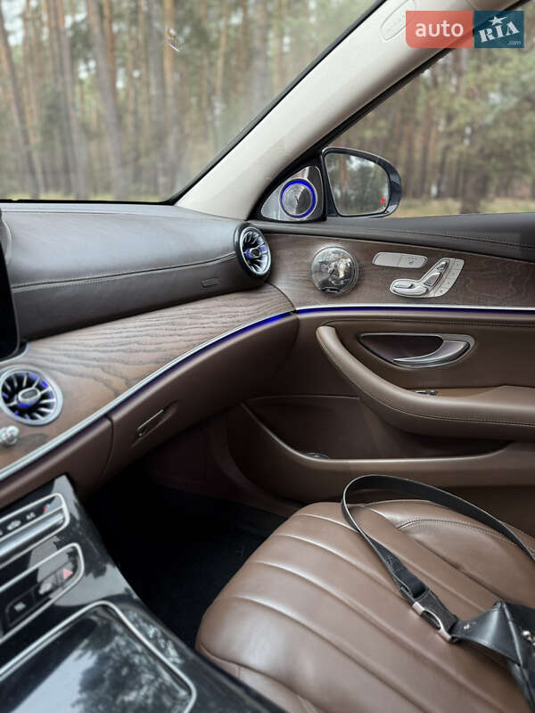 Седан Mercedes-Benz E-Class 2016 в Луцке