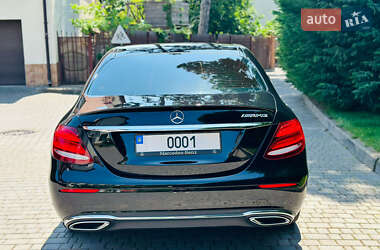 Седан Mercedes-Benz E-Class 2017 в 