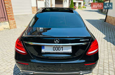 Седан Mercedes-Benz E-Class 2017 в 