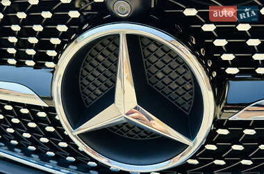 Седан Mercedes-Benz E-Class 2017 в 
