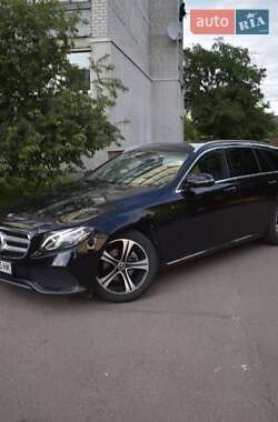 Универсал Mercedes-Benz E-Class 2017 в 