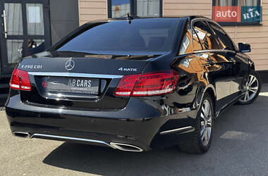 Седан Mercedes-Benz E-Class 2013 в 