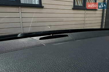 Седан Mercedes-Benz E-Class 2013 в 