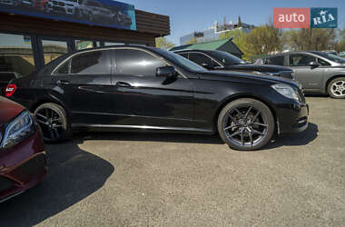 Седан Mercedes-Benz E-Class 2010 в 