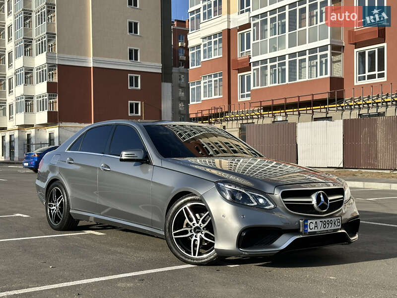 Седан Mercedes-Benz E-Class 2013 в Умані