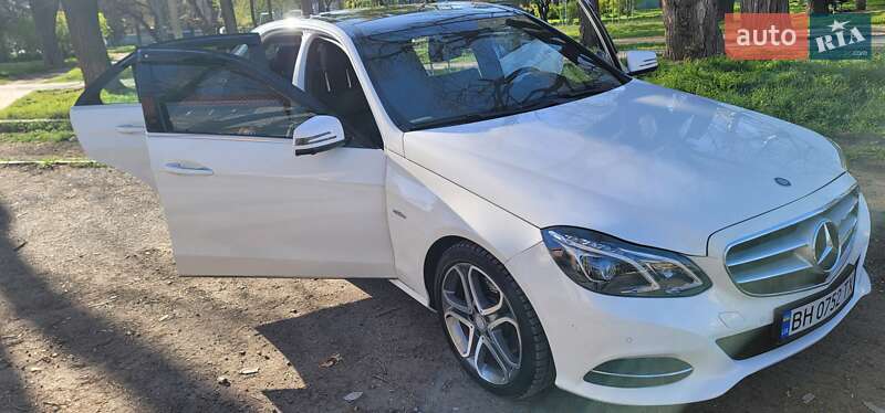 Седан Mercedes-Benz E-Class 2015 в Одесі