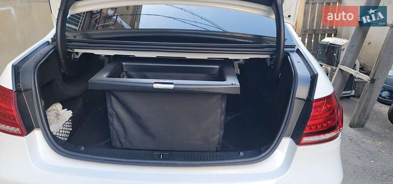 Седан Mercedes-Benz E-Class 2015 в Одесі