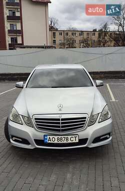 Седан Mercedes-Benz E-Class 2009 в 