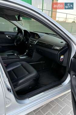 Седан Mercedes-Benz E-Class 2009 в 