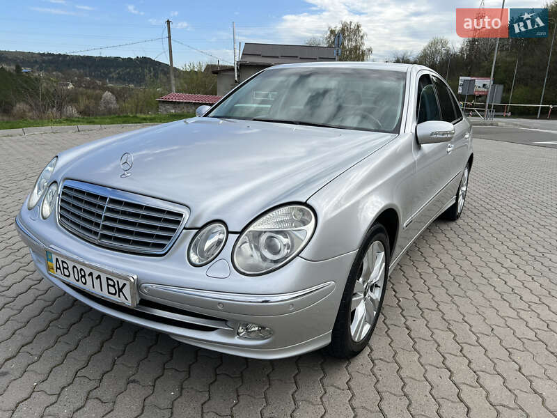 Mercedes-Benz E-Class 2002