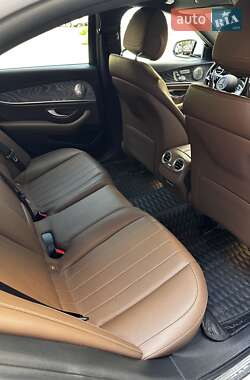 Седан Mercedes-Benz E-Class 2020 в 