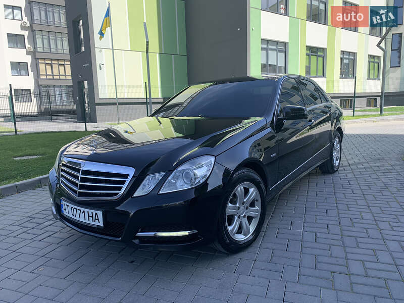 Mercedes-Benz E-Class 2010