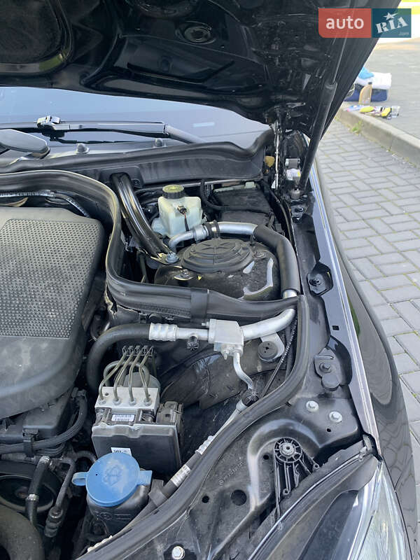Седан Mercedes-Benz E-Class 2010 в Ивано-Франковске фото 34 Седан Mercedes-Benz E-Class 2010 в Ивано-Франковске