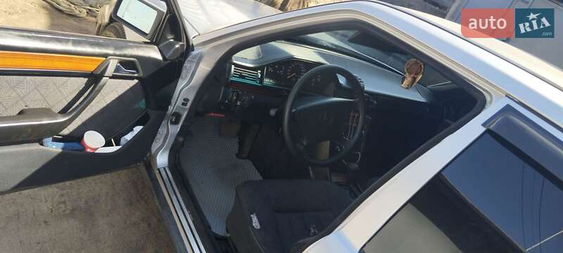 Седан Mercedes-Benz E-Class 1994 в Боярці