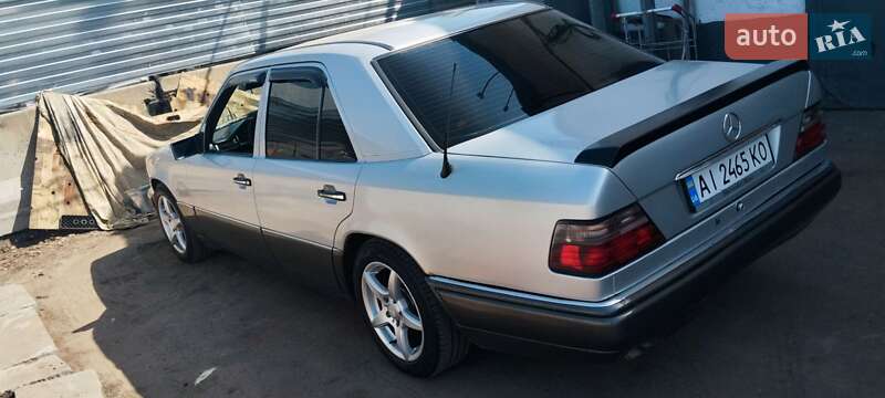 Седан Mercedes-Benz E-Class 1994 в Боярці