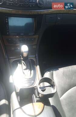 Седан Mercedes-Benz E-Class 2002 в 