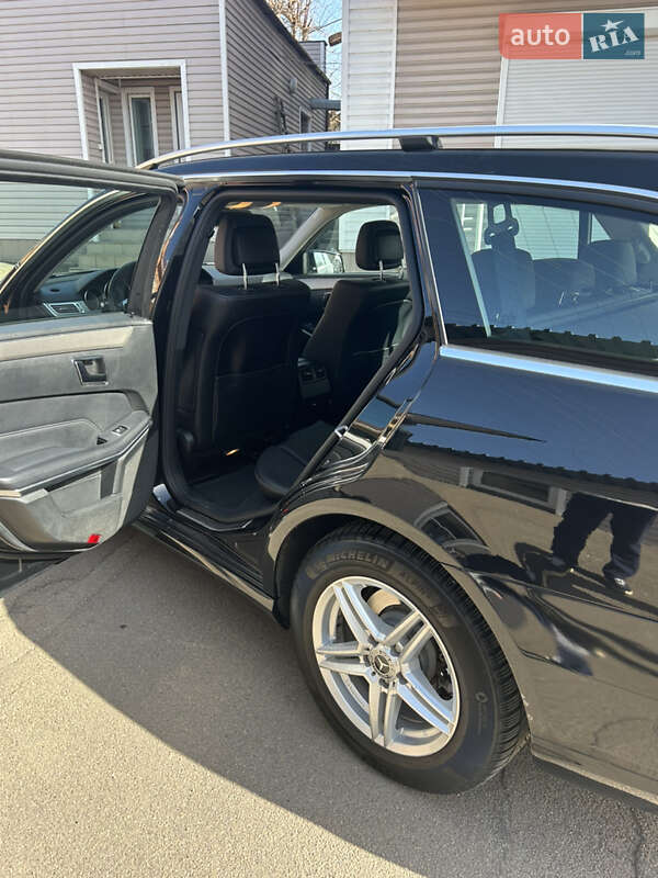 Універсал Mercedes-Benz E-Class 2015 в Києві