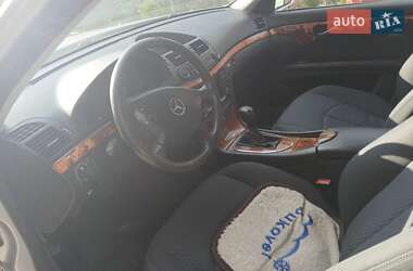 Седан Mercedes-Benz E-Class 2003 в 