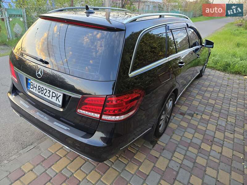 Универсал Mercedes-Benz E-Class 2013 в Одессе